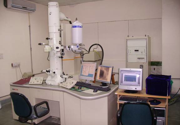 HR TEM Laboratory