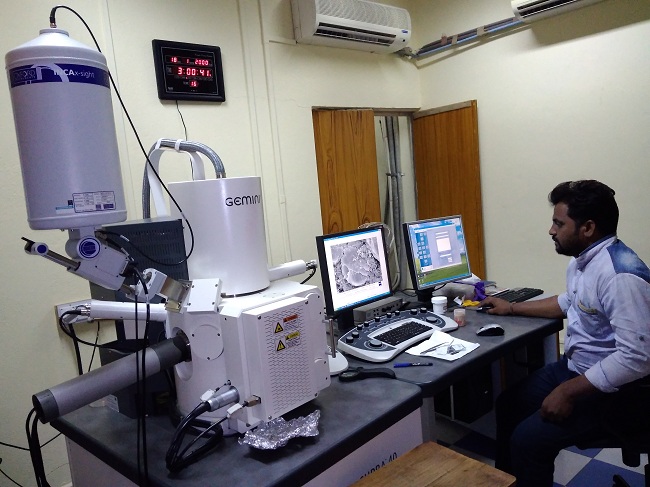 Field Emission Gun-Scanning Electron Microscope Laboratory (Zeiss Supra 40)